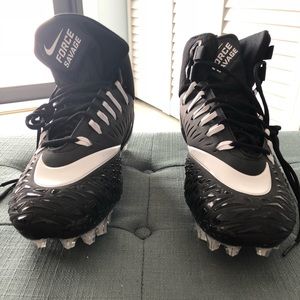 Men’s Nike Force Savage Cleats ( Size 14 Wide)
